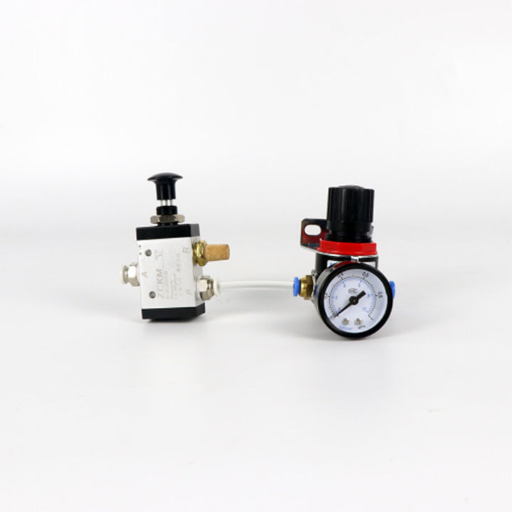 Two mechanical components on a white background Eazao Potter Air: Innovative Ceramic 3D Printer Eazao Potter Air Innovative Ceramic 3D Printer Print Size 165x165x280mm | Eazao Clay Ceramic 3D Printer